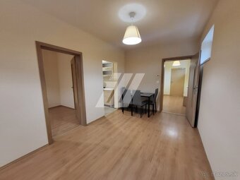 Na prenájom: 2-izbový byt - 3