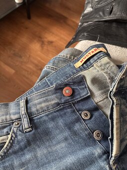 Predám 2 riflové sukne - 3