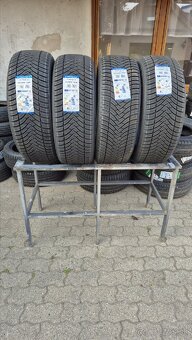 235/55R18 Celoročné s vločkou Triangle SeasonX - 3