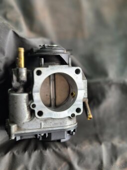 Škrtiaca klapka octavia 1 2.0 85kw - 3