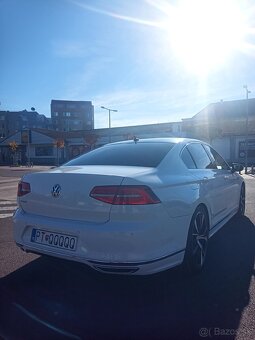 VW Passat 2.0 BiTDI s výkonom 176 kW - 3