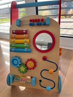 Detské drevene chodítko - 3