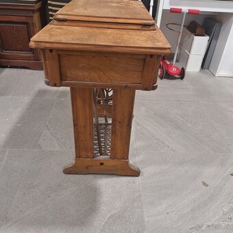 Šijací stroj Singer - 3