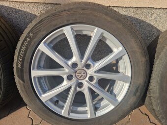 VW, Letna sada pneu na diskoch 215 55 r17 len 7000km - 3