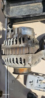 Honda civic 6g Hatchback všetko spolu 50€ - 3