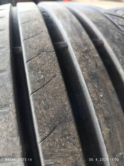 Dunlop 225/45 R17 - 3