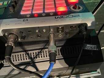 ZOOM V3 - 3