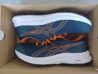 Predam tenisky asics velkost UK9 - 3