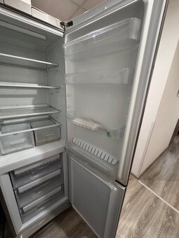Chladnička s mrazničkou indesit - 3