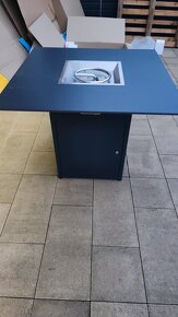 Engasco stôl – Štýl, ktorý si zamilujete - 3