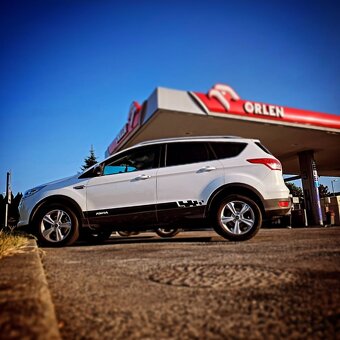 Ford Kuga 2013 2.0 103kw - 3
