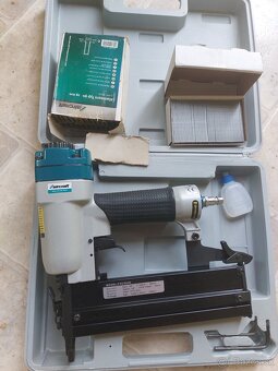 Klincovačka NKG 40/50 pro - 3