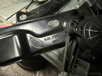 Stahovanie okien Range Rover Evoque - 3