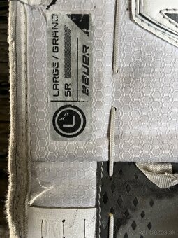 Brankárska hokejová výstroj - 3