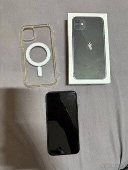 iPhone 11 - 3