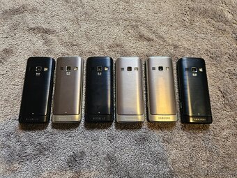 Samsung GT-S5611 - 3