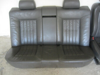 AUDI A8, S8 D2 - zadní sedačky - 3