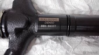 TOYOTA RAV4 2.2 D-4D 2008 predám DVERE, TRYSKY DCRI107640 - 3