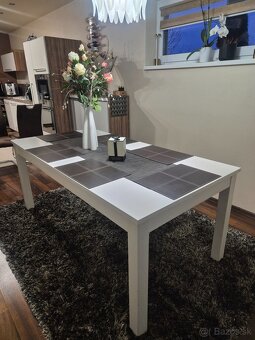 Jedálenský stôl biely matný - 3