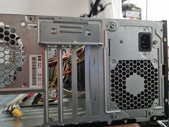 hp skrinka a čítačka - 3