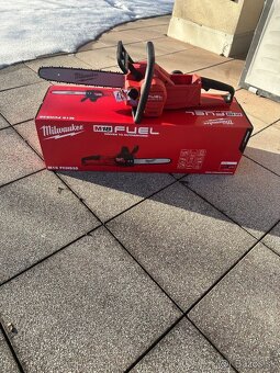 Milwaukee M18 FCHS35-0 FUEL REŤAZOVÁ PÍLA 35 CM - 3