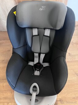 Britax Romer Dualfix M i size - 3