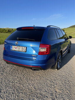 Škoda Octavia Combi 2.0 TDI DPF RS - 3