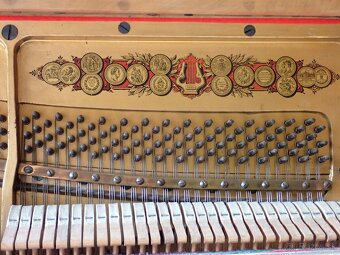 Piano Eduard Sponnagel - 3