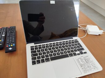 MacBook Pro - 3