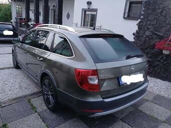 Škoda superb scout - 3