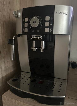 Automatický kávovar DeLonghi Magnifica S - 3