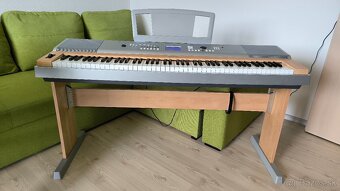 Predám keyboard Yamaha Portable Grand DGX 620 - 3