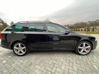 ŠKODA OCTAVIA COMBI RS 2,0TDI - 3