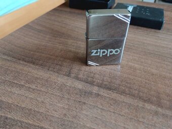Zippo Vintage Look zapaľovač – originál USA - 3