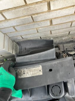 kapota LP dvere naraznik vw sharan maska stena - 3