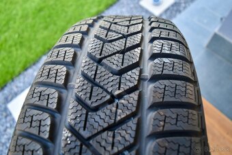 Zimná sada pneu PIRELLI WINTER SOTTOZERO 3 215/65 R16 - 3