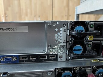 #65 - HP DL380 G8/1x Intel Xeon e5 2643/64GB RAM/12x 1gbit - 3