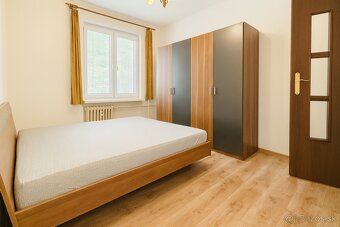 Na predaj priestranný 4iz. byt, Komenského ul. Trebišov - 3