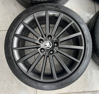 Elektróny Škoda TURINI 5x112 R18 - 3