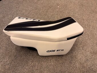 LAPAČKA A VYRÁŽEČKA CCM AXIS F9 - 3