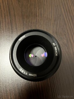 AF Nikkor 50mm f/1.8D - 3