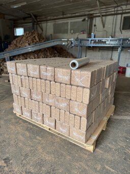 Drevené brikety RUF DUBOVÉ - 3