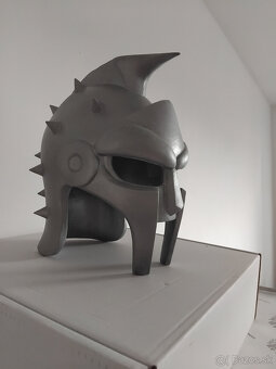 PRILBA Z FILMU GLADIÁTOR - 3