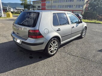 Volkswagen Golf 1.4 - 3