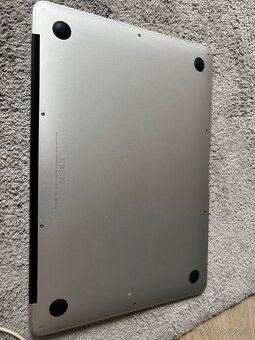 Predám MacBook (2017) – funkčný, ale slabá batéria - 3