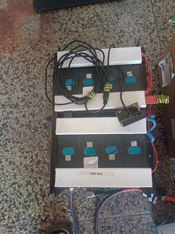 Lifepo4 +menič 24 v 3.5 kw - 3