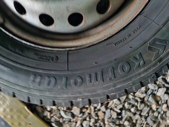 predám kolesná 225/70 R15C - 3