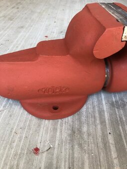 Zverak York 150 - 3