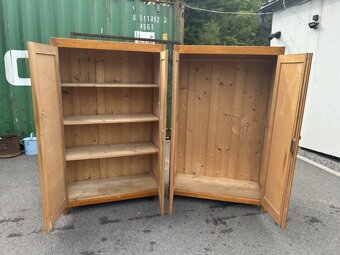 Elegantné šatníkové skrine - 3