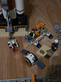 Lego Space 60228 raketová základňa s návodmi - 3
